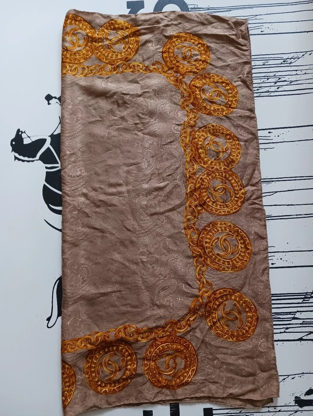 CHANEL Vintage  Beige Scarf with Gold Chain Medallion Motif  34